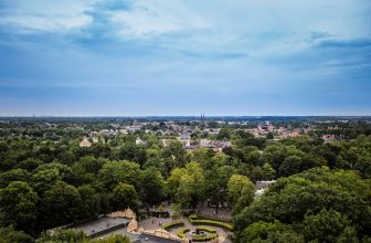 Man beboet voor dronevlucht boven Efteling