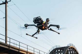 Nieuwe Zoe Zetona van Acecore Technologies heeft camera aan voorkant