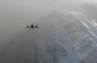 DJI's ultieme gids over vliegende drones in sneeuw en koud weer