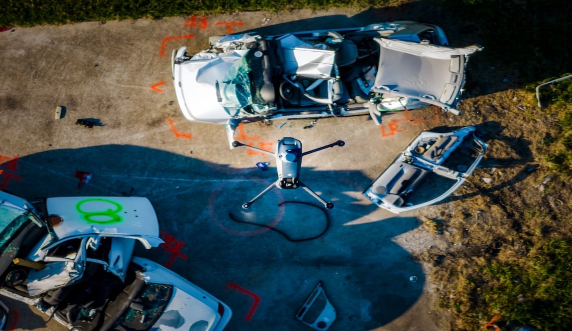 Hoe drones de rechtshandhaving helpen 2 Mavic 3 Enterprise beoordeelt de crashlocatie