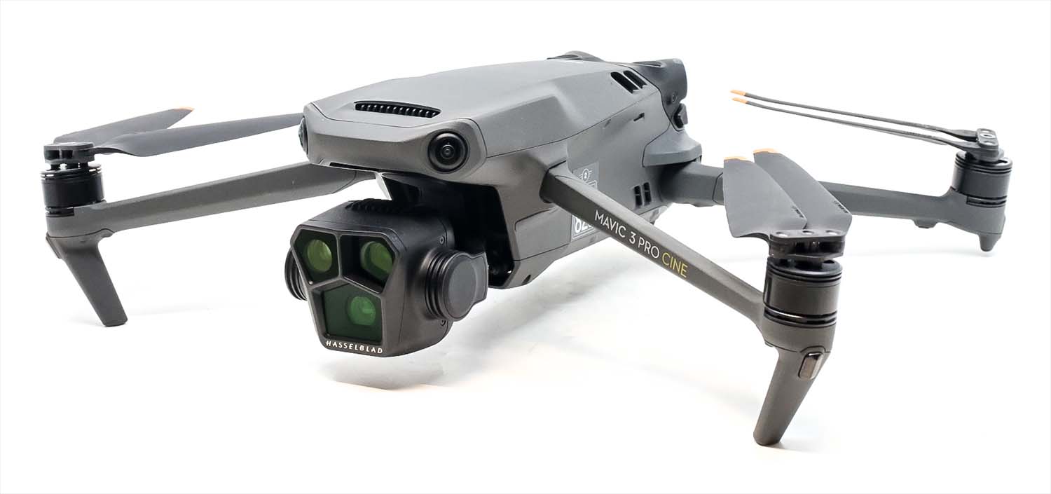 Veel Dronepiloten Beginnen Met Een Compacte Instapdrone, Maar Wie Zich Serieuzer Gaat Toeleggen Op Landschapsfotografie Merkt Al Snel Dat De Apparatuur Beperkingen Kan Opleggen. Een Kleine Sensor Heeft Nu Eenmaal Een Beperkt Dynamisch Bereik, Van Een Instelbaar Diafragma Is Geen Sprake En Digitaal Zoomen Leidt Altijd Tot Kwaliteitsverlies. Een Upgrade Naar Een Geavanceerder Model Ligt Dan Voor De Hand. Door Te Kiezen Voor Een Tweedehands Drone Blijft Zo’n Stap Bovendien Betaalbaar, Zeker Wanneer Je Je Huidige Drone Inruilt.