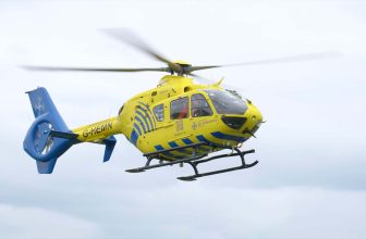 Britse luchtvaartautoriteit waarschuwt dronepiloten na verstoringen bij traumahelikoptervluchten | Dronewatch